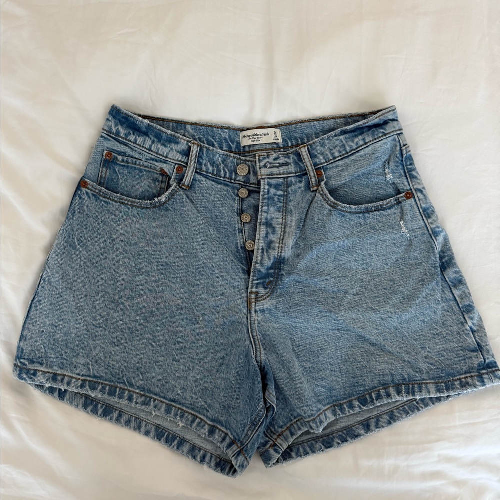 Abercrombie & Fitch The Dad Short High Rise